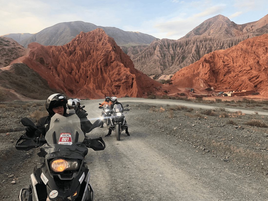 Quebradas rojas en el norte de Chile y Argentina